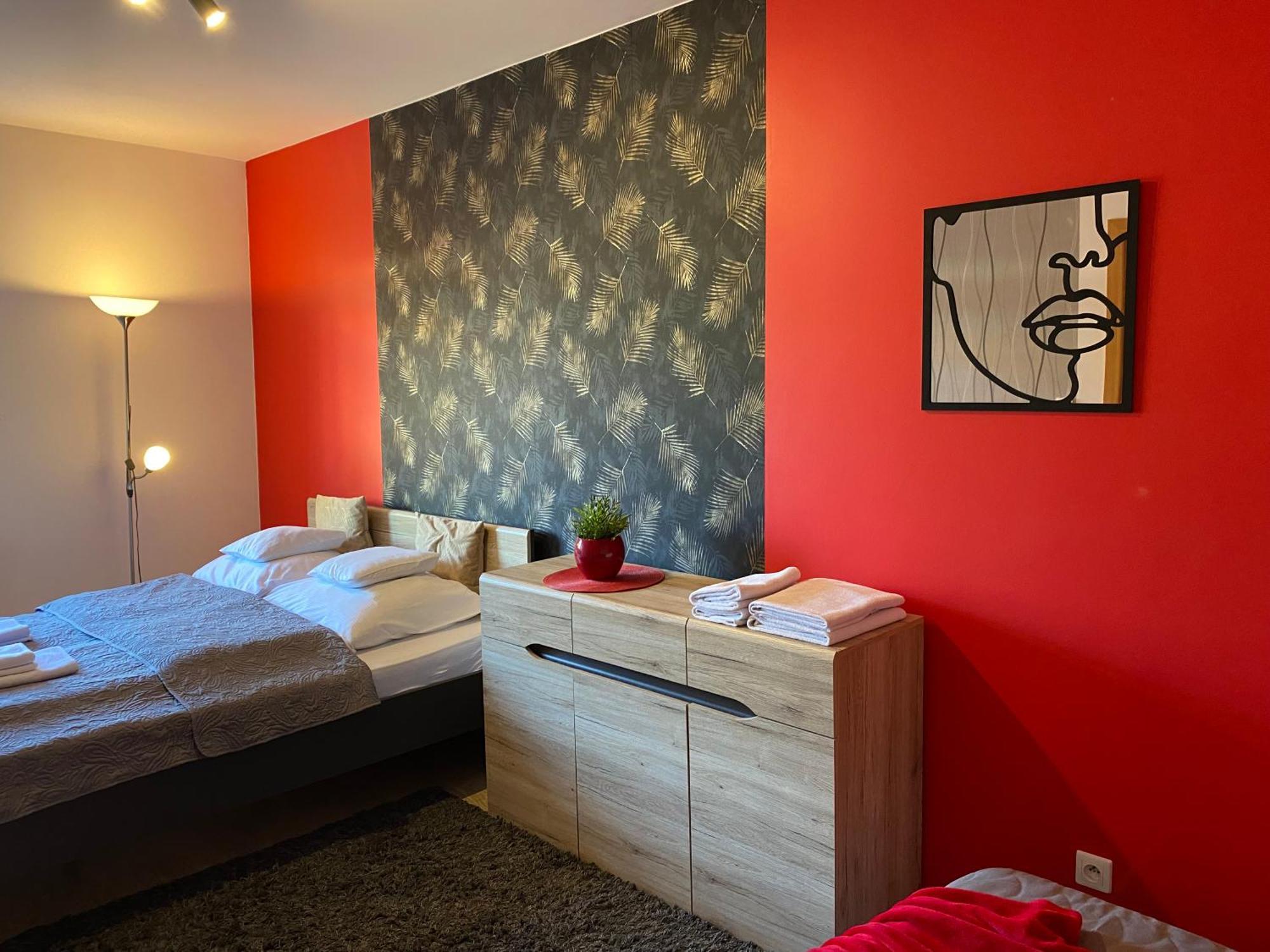 Apartamenty Edk Jelenia Góra Exterior foto